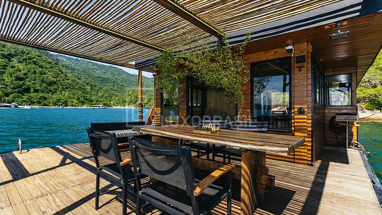 Casa Flutuante em Angra dos Reis para Aluguel de Temporada