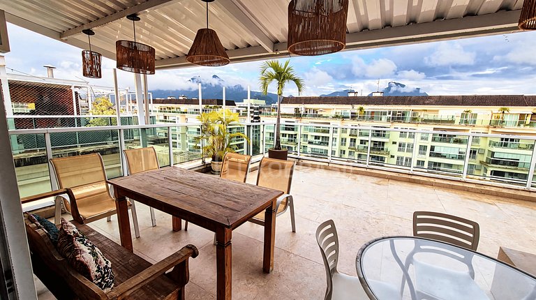 LB - RJ1026 | Le Parc Penthouse | 3 Bedrooms | Long-Term Ren
