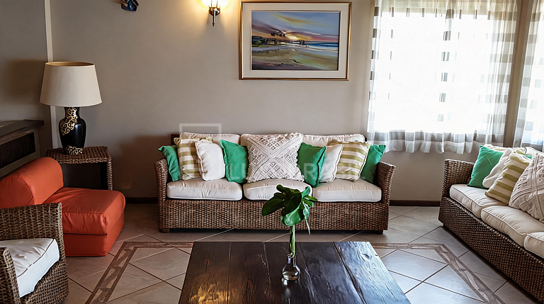LB - AR810 5-Bedroom House for Sale, Cunhambebe, Angra dos R
