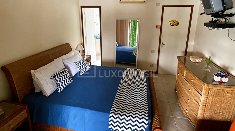 LB - AR810 5-Bedroom House for Sale, Cunhambebe, Angra dos R