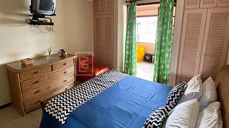 LB - AR810 5-Bedroom House for Sale, Cunhambebe, Angra dos R