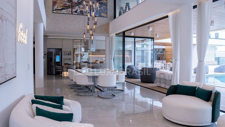 Casa de Luxo 6 Suítes à Venda na Barra da Tijuca RJ