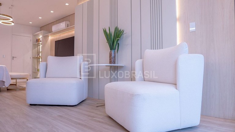 LB - RJ1027 | Casa de 5 Suites en Venta en Villagio Felicita