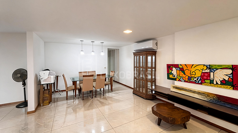 LB - RJ1029 | 3-Bedroom Oceanfront Apartment at Pepê Beach f