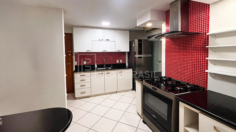 LB - RJ1029 | Apartamento de 3 Dormitorios Frente al Mar en