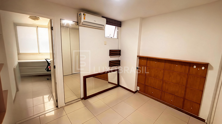 LB - RJ1029 | 3-Bedroom Oceanfront Apartment at Pepê Beach f