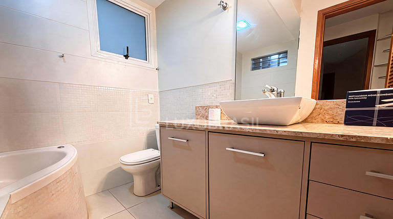 LB - RJ1029 | Apartamento de 3 Dormitorios Frente al Mar en