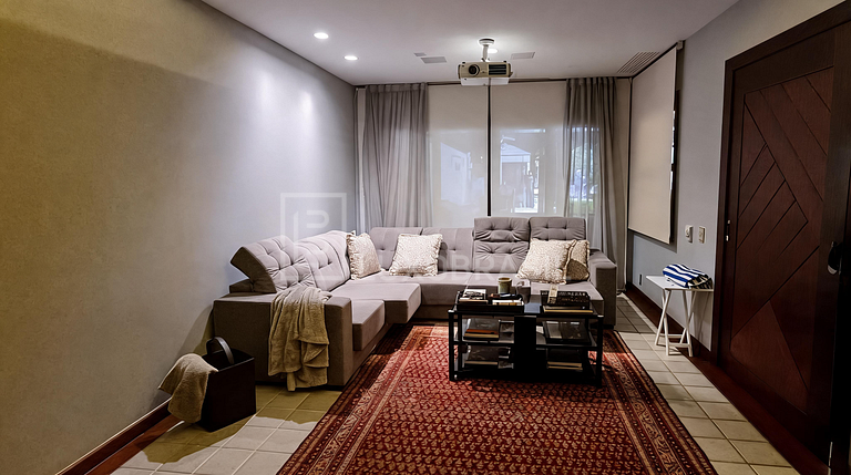 LB - RJ1030 Malibu Condominium House | 5 Suites | Long-Term