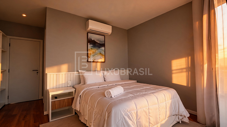 Casa de Luxo à Venda em Itaoca Mangaratiba com 7 Suítes