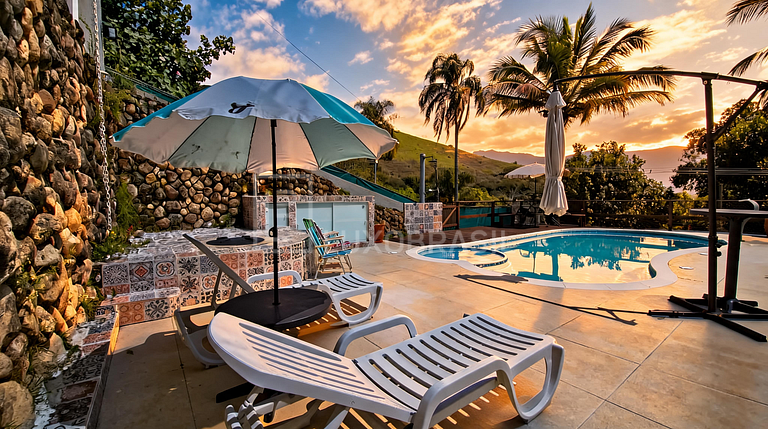 LB - MAN803 | 5-Bedroom House for Sale in Itaoca, Mangaratib