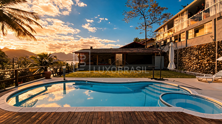 LB - MAN803 | Casa de 5 Habitaciones en Venta en Itaoca, Man