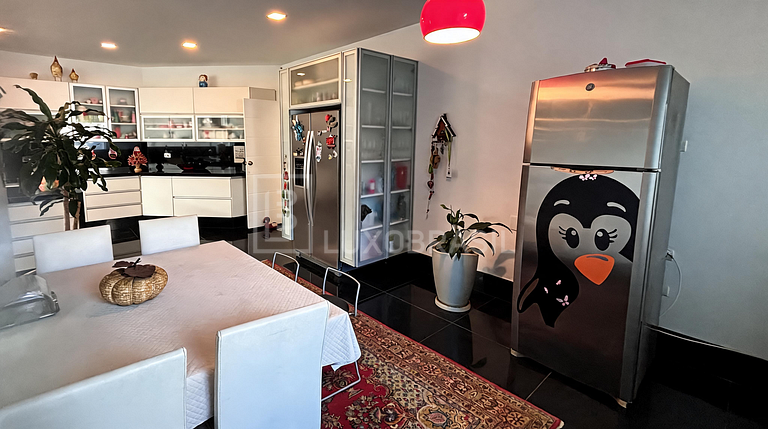 Casa de Luxo com 6 Suítes Aluguel no Santa Monica Jardins
