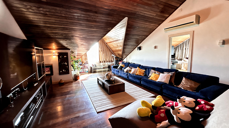 Casa de Luxo com 6 Suítes Aluguel no Santa Monica Jardins