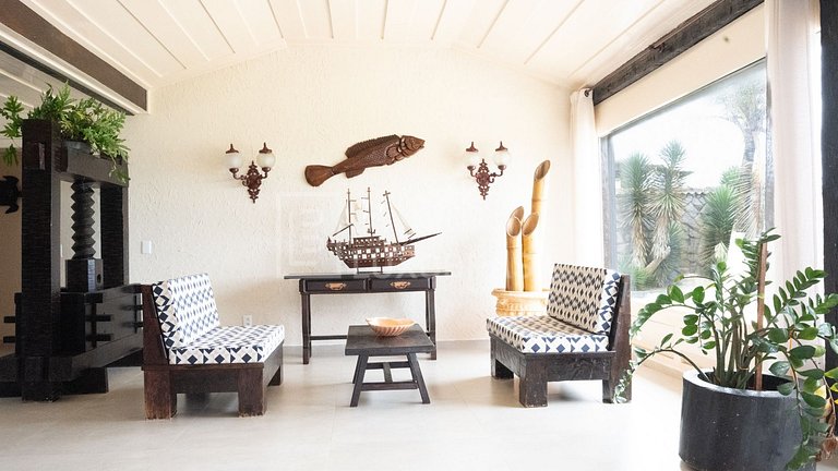 LB - BZ10 Larimar House Vacation Rental