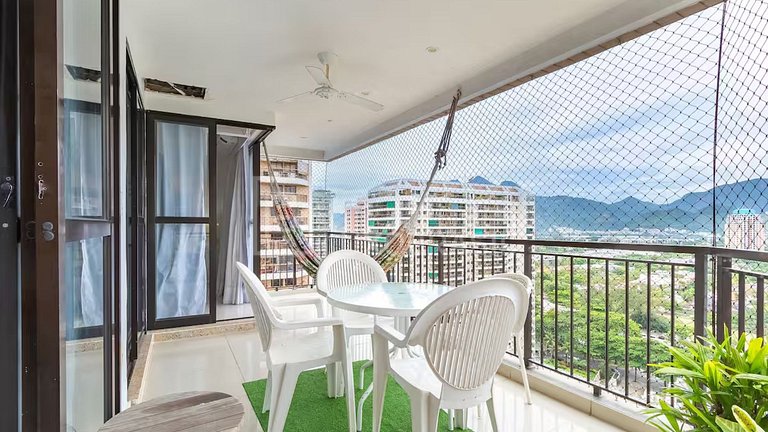 LB - RJ153 - 4 Seasons Apartment Vacation Rental