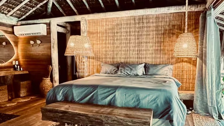 LB - BA35 House in the Forest Vacation Rental