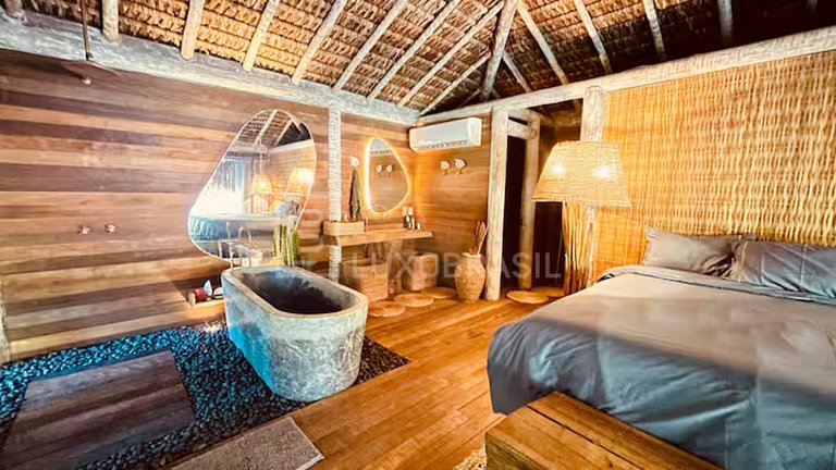 LB - BA35 House in the Forest Vacation Rental