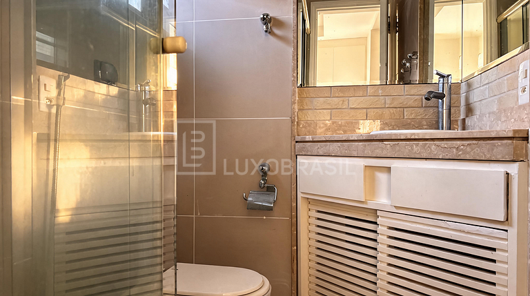 LB - RJ995 Penthouse de 6 Habitaciones, 451 m² – En Venta po