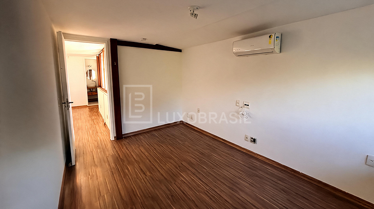 LB - RJ995 Penthouse de 6 Habitaciones, 451 m² – En Venta po
