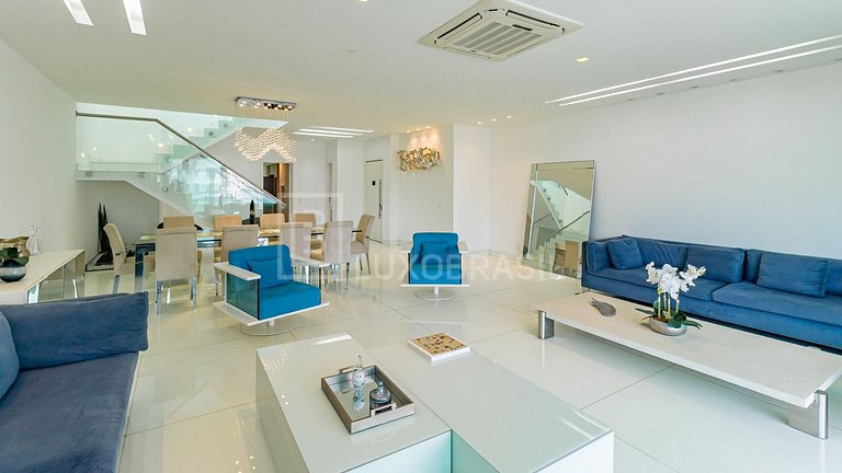 LB - RJ1035 | Penthouse Dúplex de 4 Dormitorios en Alquiler