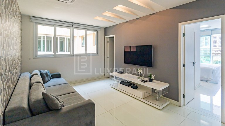 LB - RJ1035 | Penthouse Dúplex de 4 Dormitorios en Alquiler