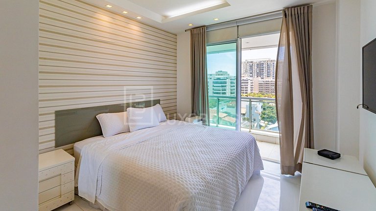 LB - RJ1035 | Penthouse Dúplex de 4 Dormitorios en Alquiler