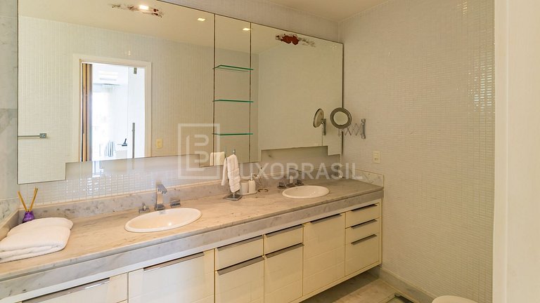 Cobertura Duplex de Luxo para Aluguel na Barra da Tijuca