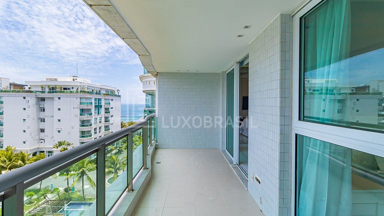 LB - RJ1035 | 4-Bedroom Duplex Penthouse for Long-Term Rent