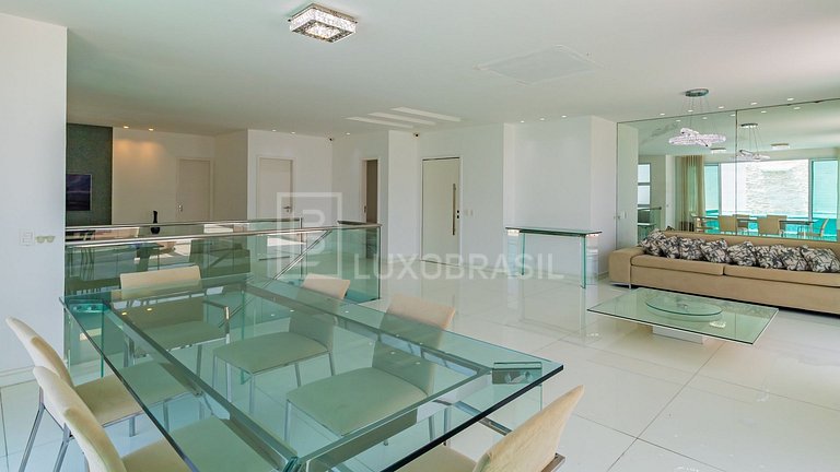 LB - RJ1035 | Penthouse Dúplex de 4 Dormitorios en Alquiler