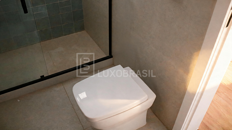 Cobertura Duplex à Venda no Posto 2 com Vista Mar