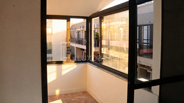 LB - RJ1037 Duplex Penthouse for Sale with Sea View, Barra d