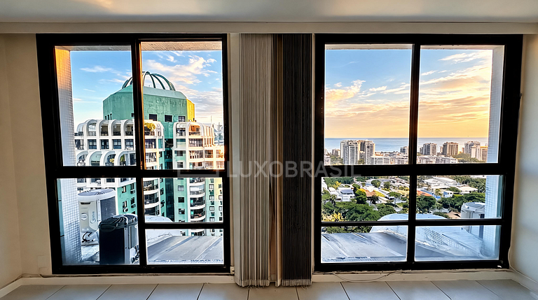 Duplex com vista mar Condomínio Mediterrâneo Barra da Tijuca