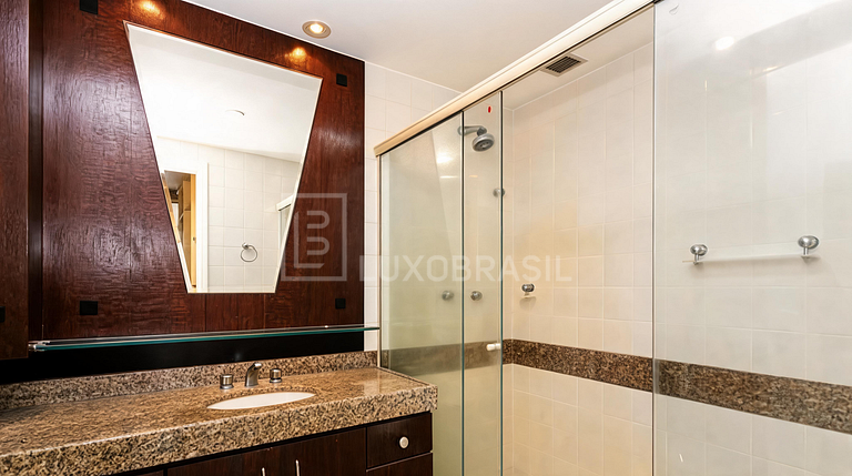 Duplex com vista mar Condomínio Mediterrâneo Barra da Tijuca