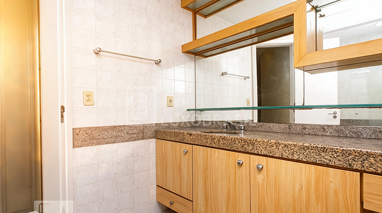 Duplex com vista mar Condomínio Mediterrâneo Barra da Tijuca
