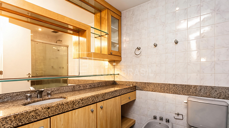 Duplex com vista mar Condomínio Mediterrâneo Barra da Tijuca