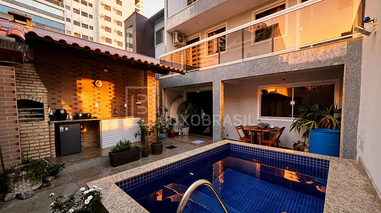 Casa Triplex à Venda na Barra da Tijuca | 4 Suítes