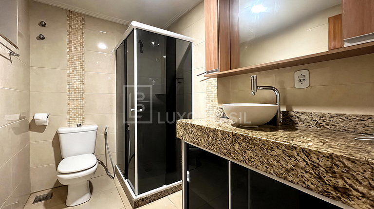 Casa Triplex à Venda na Barra da Tijuca | 4 Suítes