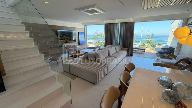 Cobertura Duplex à Venda na Avenida Lúcio Costa
