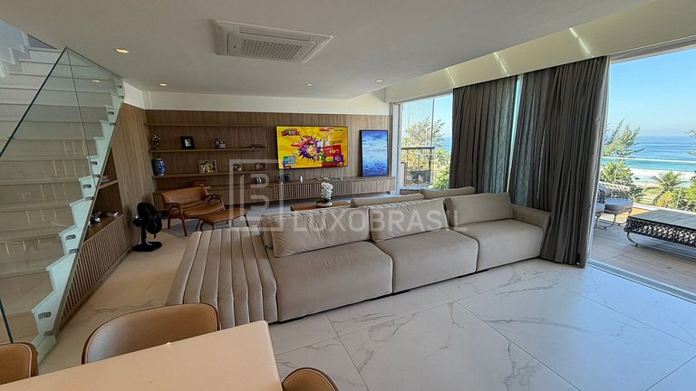 Cobertura Duplex à Venda na Avenida Lúcio Costa