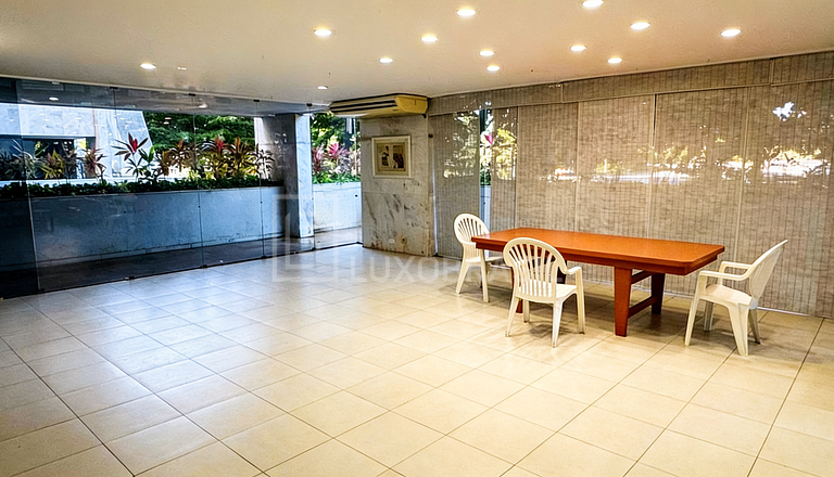 LB - RJ1043 | 3-Bedroom Apartment for Sale