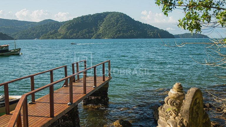 LB - PAR01 Glass House Paraty Mirim Vacation Rental