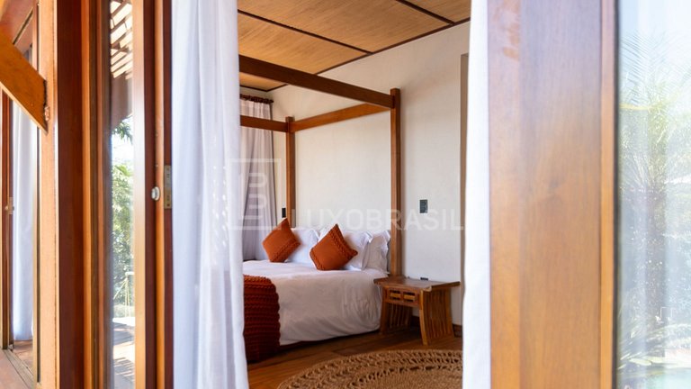 LB - PAR01 Glass House Paraty Mirim Vacation Rental