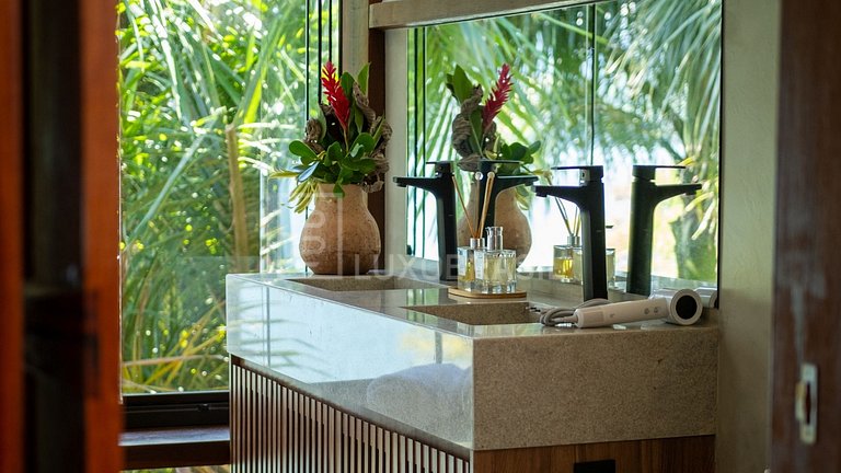 LB - PAR01 Glass House Paraty Mirim Vacation Rental