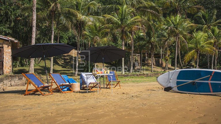 LB - PAR01 Glass House Paraty Mirim Vacation Rental