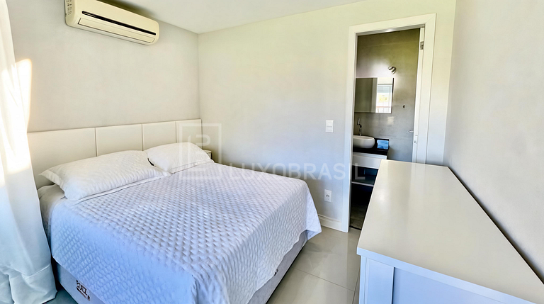 Apartamento 2 Suítes à Venda no Condomínio Porto Frade