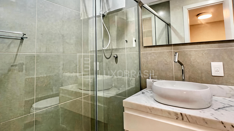 LB - AR811 | 2-Bedroom Suite Apartment for Sale at Porto Fra