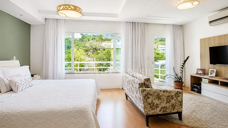 Casa de Luxo à Venda em Teresópolis | 665m² | 6 Quartos