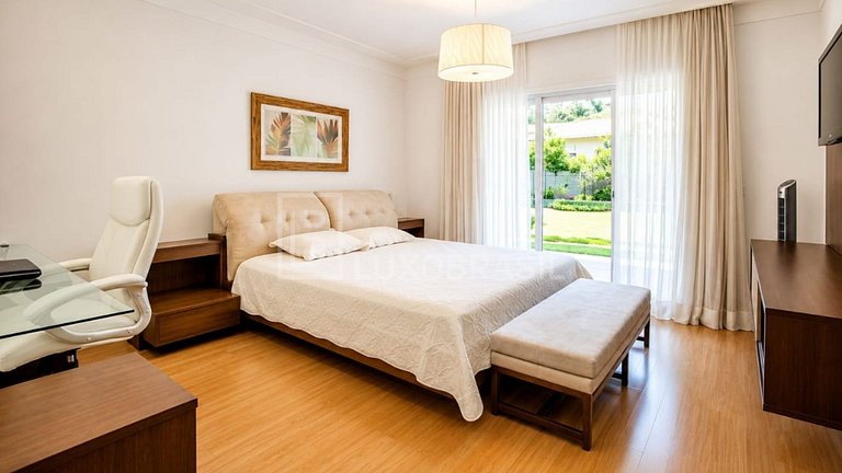 LB - TER804 | 665 m² House with 6 Bedrooms for Sale in Teres