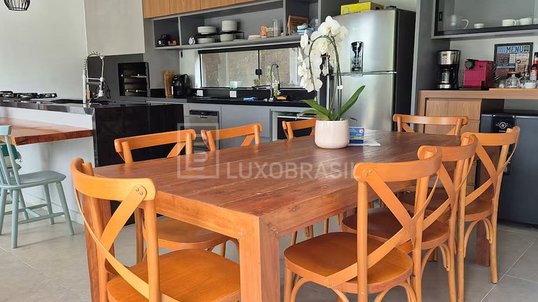 Casa de Luxo para Temporada em Itaipava | Villa Domênico