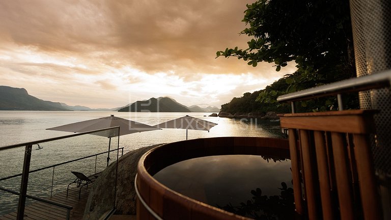 LB - PAR02 Bambuá House Paraty Vacation Rental